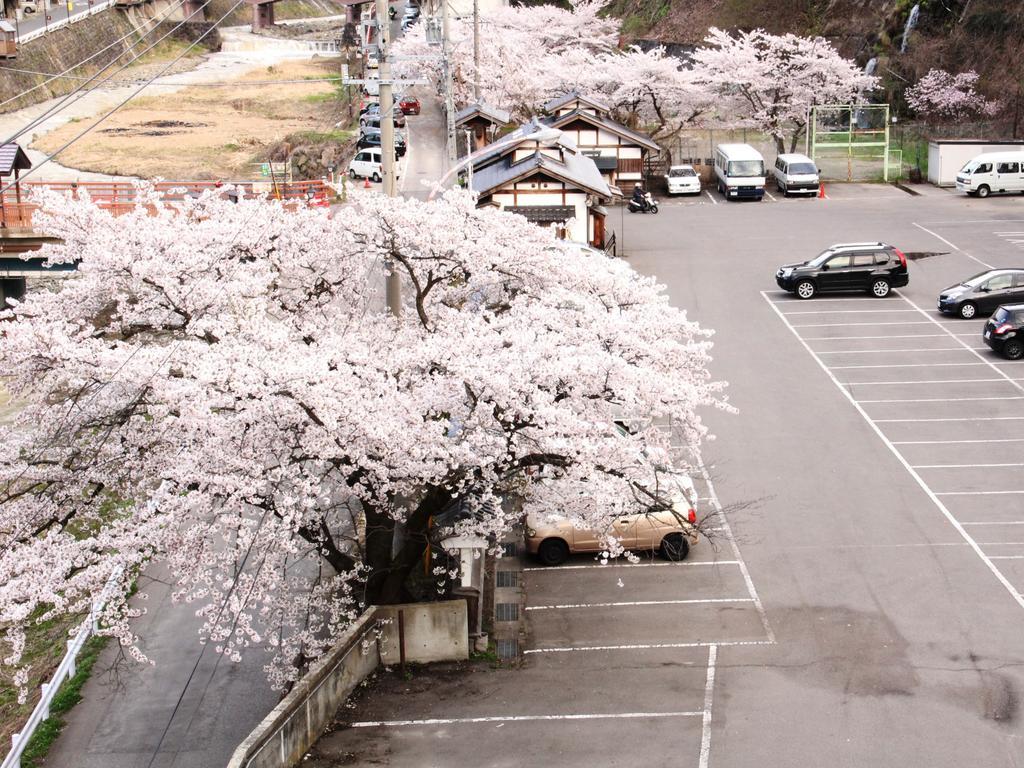 Yamatoya Hotel Yamanouchi  Eksteriør billede